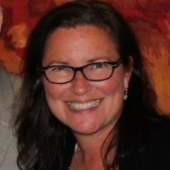 Meet your Posher, Alison - Picture 1 of 1